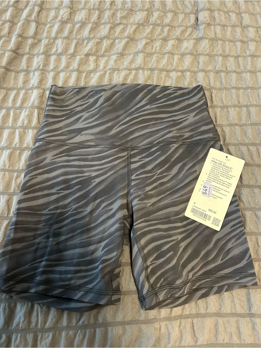 Lululemon High rise align shorts 6”